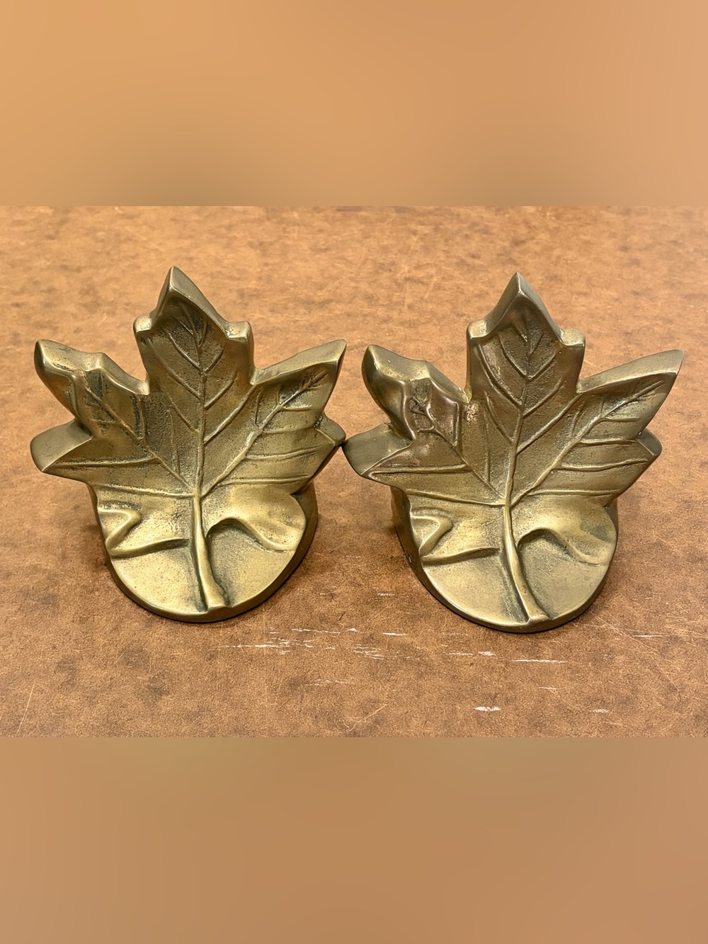 Vintage- 🍁 Solid Brass Maple Leaf bookends- Set of 2 🍁